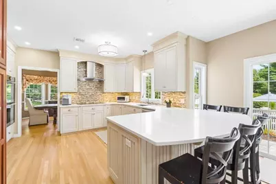 66 Medway St, Norfolk, MA 02056 - Photo 8