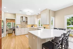 66 Medway St, Norfolk, MA 02056 - Photo 8