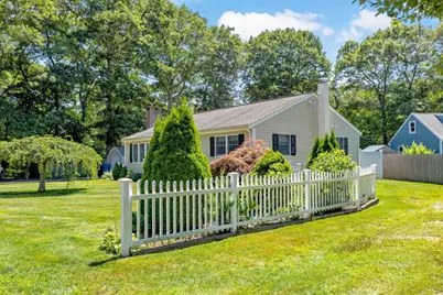 4 Deepwood Drive, Falmouth, MA 02536 - Photo 26