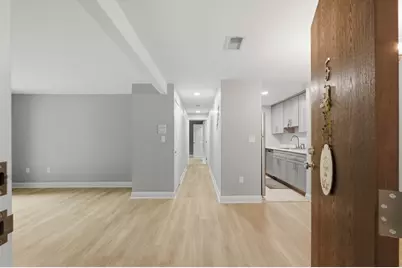 405 Franklin Crossing Road #405, Franklin, MA 02038 - Photo 2