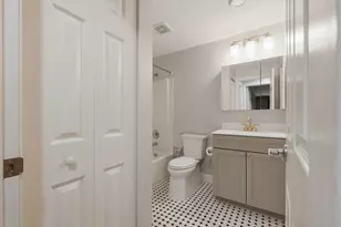 405 Franklin Crossing Rd, Franklin, MA 02038 - Photo 12