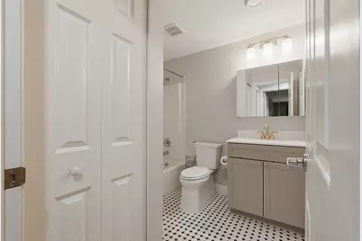 405 Franklin Crossing Road #405, Franklin, MA 02038 - Photo 12