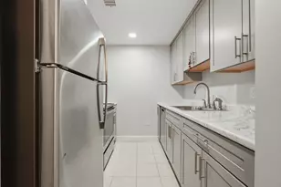 405 Franklin Crossing Rd, Franklin, MA 02038 - Photo 4