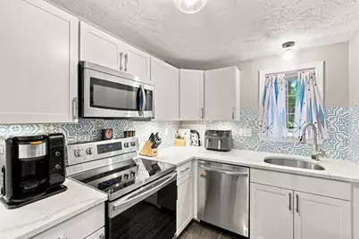 194 Washington St #B, Canton, MA 02021 - Photo 4