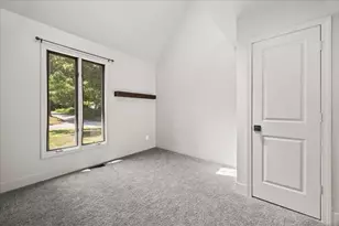46 Old Powder House Rd, Lakeville, MA 02347 - Photo 18