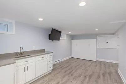 14 Stratford Rd, Melrose, MA 02176 - Photo 32