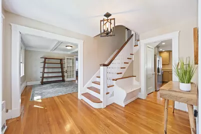 14 Stratford Rd, Melrose, MA 02176 - Photo 4