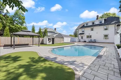 14 Stratford Rd, Melrose, MA 02176 - Photo 2
