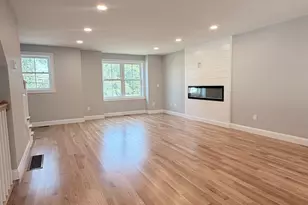 9 Acton Rd, Chelmsford, MA 01824 - Photo 4