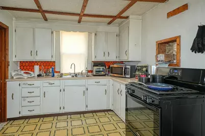 7 Prospect St, Woburn, MA 01801 - Photo 20