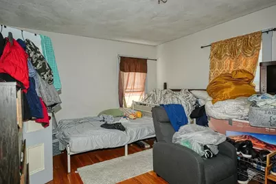 7 Prospect St, Woburn, MA 01801 - Photo 32