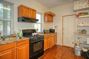 7 Prospect St, Woburn, MA 01801 - Photo 34