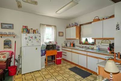 7 Prospect St, Woburn, MA 01801 - Photo 26