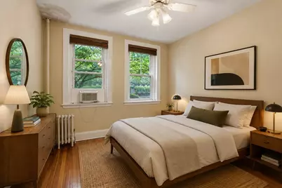 55 Thatcher St #1, Brookline, MA 02446 - Photo 2