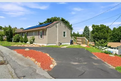 51 Hill Street, Hopedale, MA 01747 - Photo 2