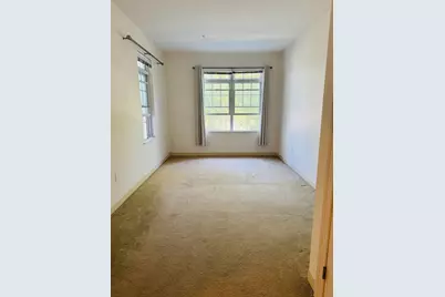 614 Pond St #1101, Braintree, MA 02184 - Photo 2