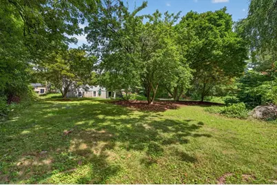 24 Railroad Ave, Taunton, MA 02780 - Photo 36