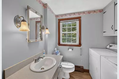 24 Railroad Ave, Taunton, MA 02780 - Photo 6