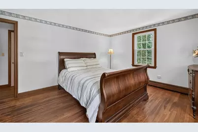 24 Railroad Ave, Taunton, MA 02780 - Photo 8