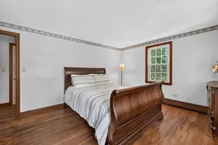 24 Railroad Ave, Taunton, MA 02780 - Photo 8