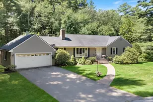 15 Chatham Way, Lynnfield, MA 01940 - Photo 1