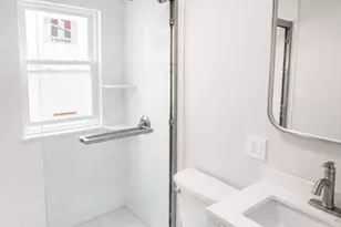 17 Lowe St, Quincy, MA 02169 - Photo 10
