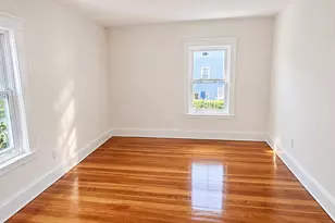 17 Lowe St, Quincy, MA 02169 - Photo 2