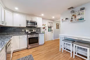 314 Highland St, Hamilton, MA 01982 - Photo 8