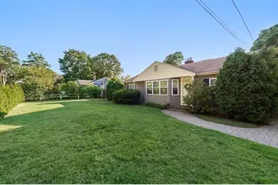 314 Highland St, Hamilton, MA 01982 - Photo 1