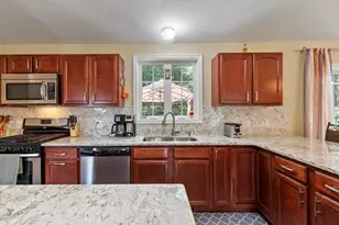 30 Morningside Dr, Haverhill, MA 01832 - Photo 8