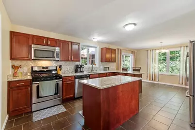 30 Morningside Dr, Haverhill, MA 01832 - Photo 6