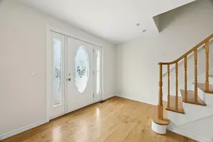 40 Myrtle St, Waltham, MA 02453 - Photo 14