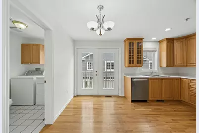 40 Myrtle Street #3, Waltham, MA 02453 - Photo 10