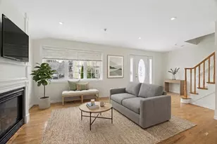 40 Myrtle St, Waltham, MA 02453 - Photo 2