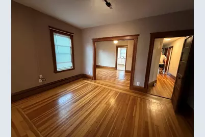 29 1/2 Taylor St. #2, Saugus, MA 01906 - Photo 4