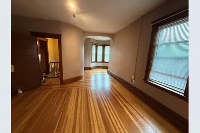 29 1/2 Taylor St. #2, Saugus, MA 01906 - Photo 2