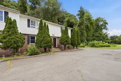 720 Russell Rd #C, Westfield, MA 01085 - Photo 1
