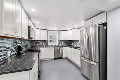 94 Pacific St, Fitchburg, MA 01420 - Photo 4