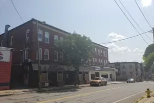 19 1/2 Lunenburg St, Fitchburg, MA 01420 - Photo 1