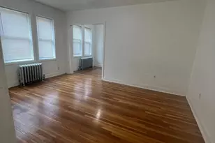 10 Yeamans St, Revere, MA 02151 - Photo 4