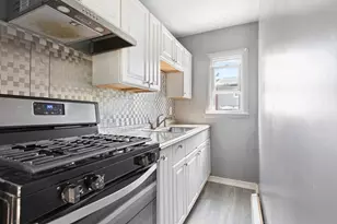 24 Belleville Rd, New Bedford, MA 02745 - Photo 14