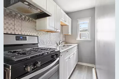 24 Belleville Rd, New Bedford, MA 02745 - Photo 14