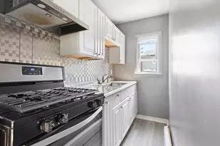 24 Belleville Rd, New Bedford, MA 02745 - Photo 14