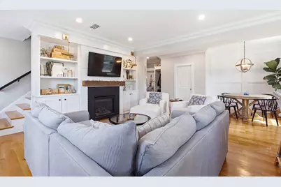 144 Highland Ave #4, Somerville, MA 02143 - Photo 4