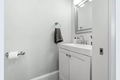 144 Highland Ave #4, Somerville, MA 02143 - Photo 10