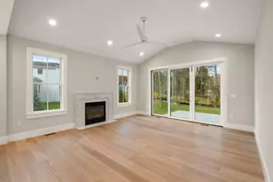 29 Country Farm Rd, Framingham, MA 01701 - Photo 2
