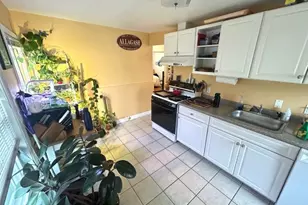 6 Pearl St, Medford, MA 02155 - Photo 12