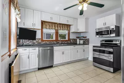 160 Linwood St, Lynn, MA 01905 - Photo 24