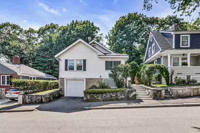 160 Linwood St, Lynn, MA 01905 - Photo 2