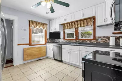 160 Linwood St, Lynn, MA 01905 - Photo 22